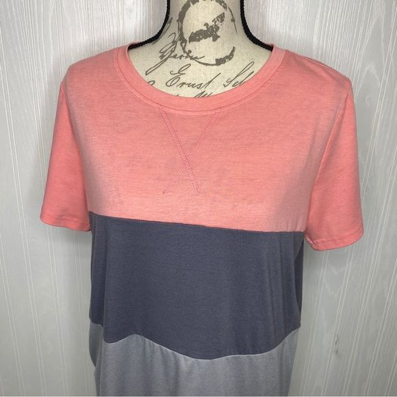 Colorblock short sleeve shirt Size Large - Picture 2 of 8